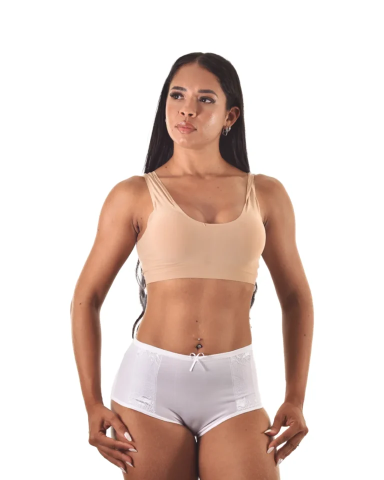 Calcinha Microfibra — Lateral Larga e Detalhe Renda