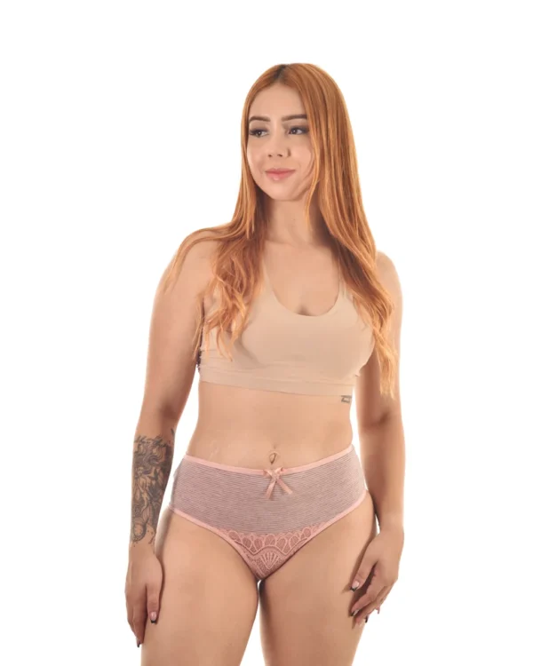 Tangão Coton Listrado com Detalhe em Renda — Conforto e Charme — foto 5