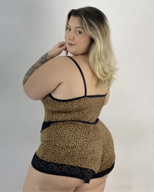 Baby Doll Plus Elegance — Estampado com Renda — foto 3