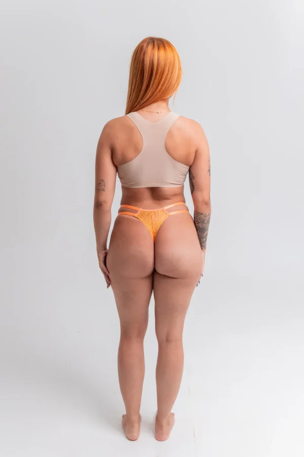 Fio em renda com tira lateral e regulagem — foto 6